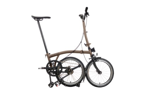 P Line_Bronze Sky_High Bar_Urban_Reflector _Parked.jpg