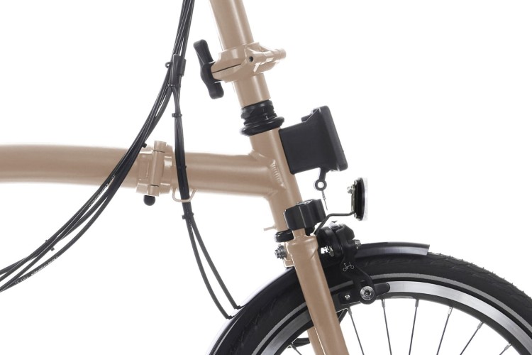 C Line_DUNE SAND_High Bar Reflector Rack Explore FRONT.jpg